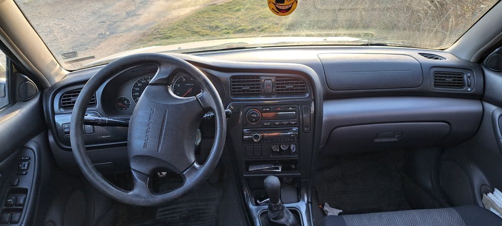 Subaru Legacy 2.0 125к.с. 2002г. На части
