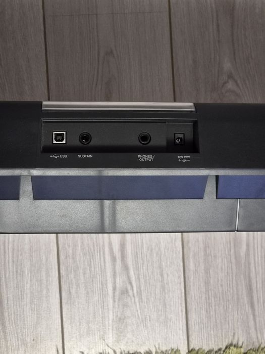 Yamaha PSR-E423.