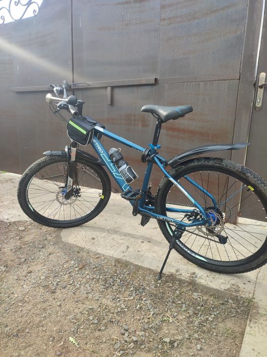 Продаётся велосипед.