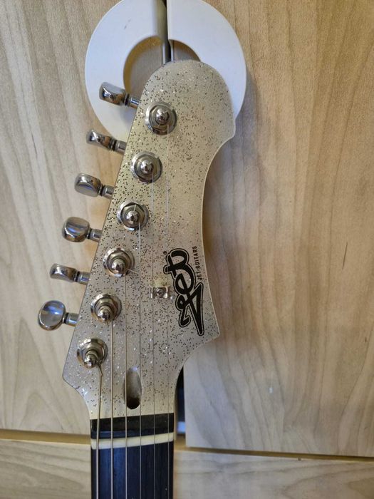 Chitara JET - JS-500 SLS HH  model stratocaster - Impecabilă - ca noua.
