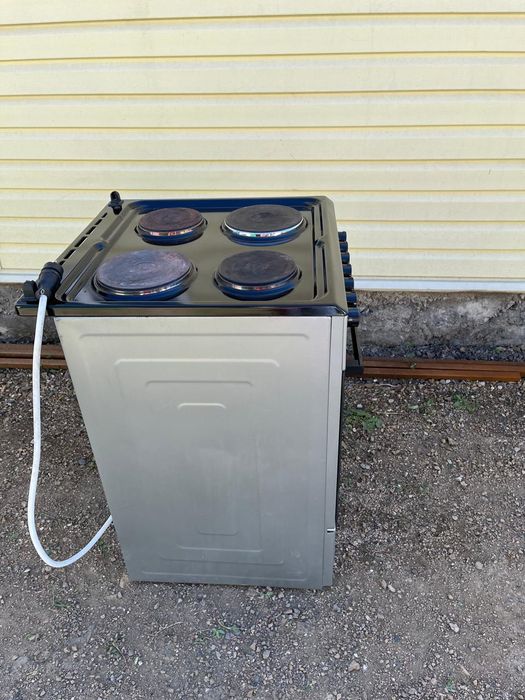 Продам Электроплиту