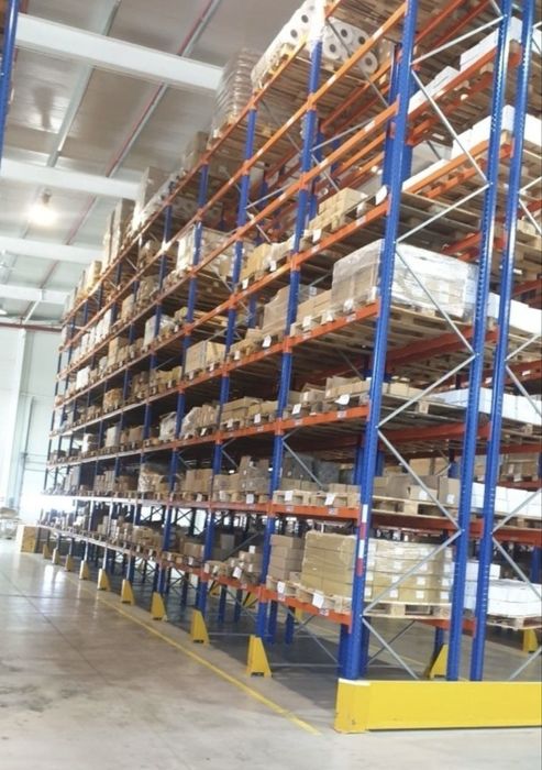 Rafturi metalice industriale