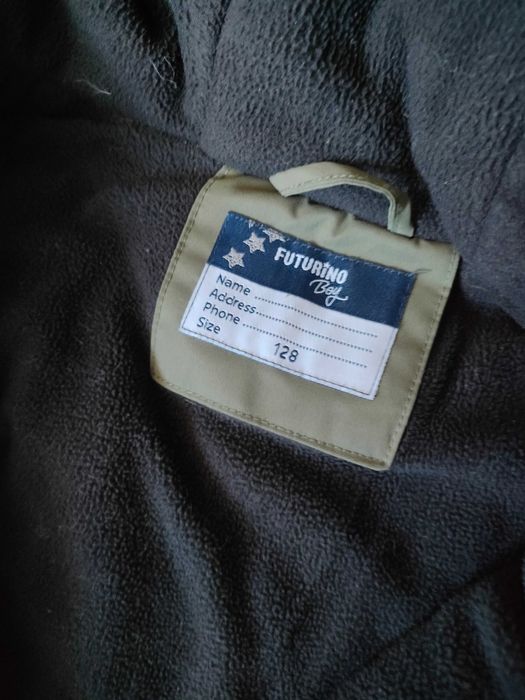 Продам куртку на мальчика