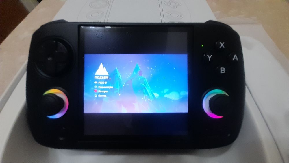 Портативная игровая консоль ретро игр