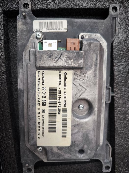 Оригинална мултимедия(навигация) и дисплей Peugeot 508, 2011-2014г