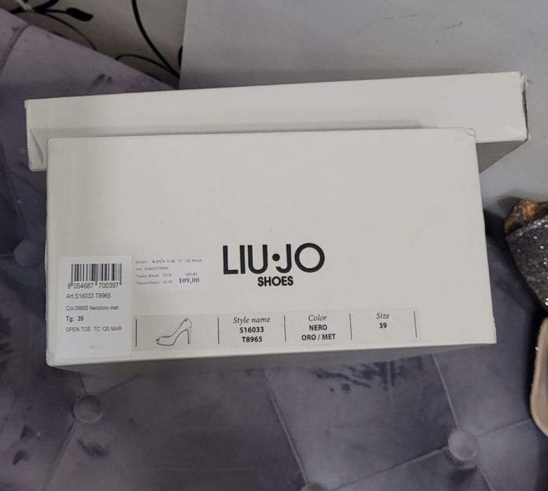 Pantofi decupați LIU-JO de ocazie mar 39