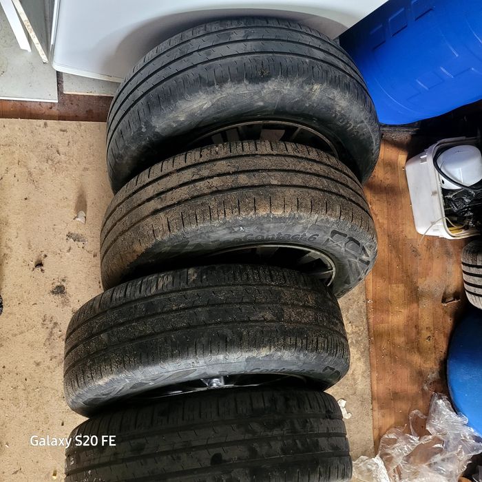 Продам колесо в сборе