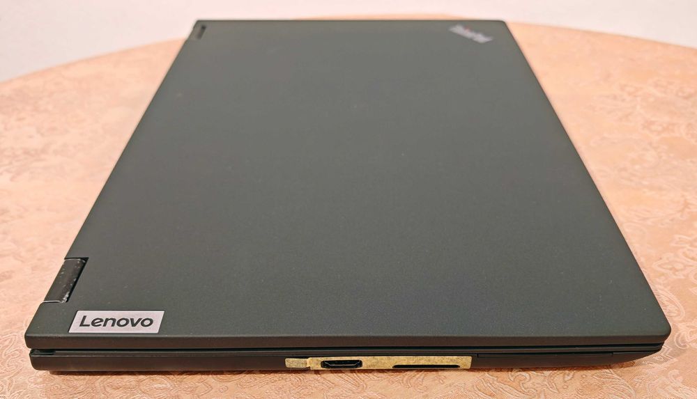 Lenovo ThinkPad P16v/Core i5 13500H/16GB RAM/512GB SSD/16 Full HD+ IPS