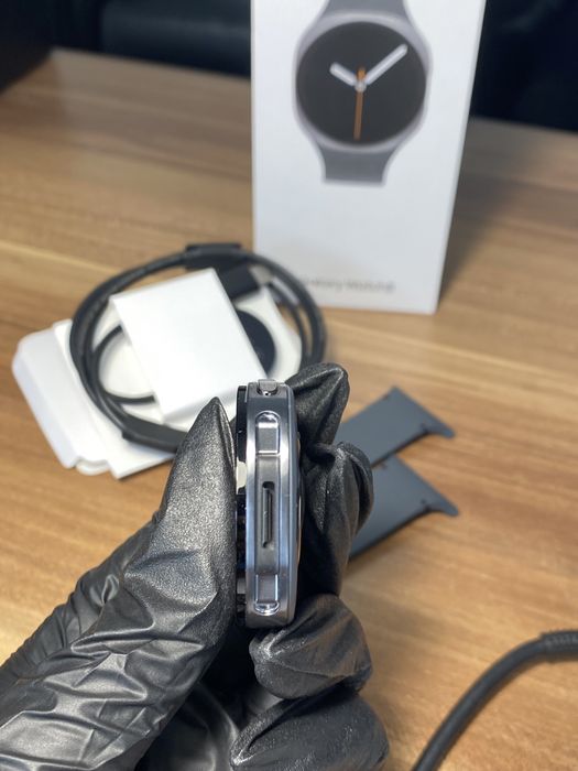 Samsung Galaxy Watch 8 40 mm, GPS+Cellular, Graphite, Ca nou, Cod produs: 7282