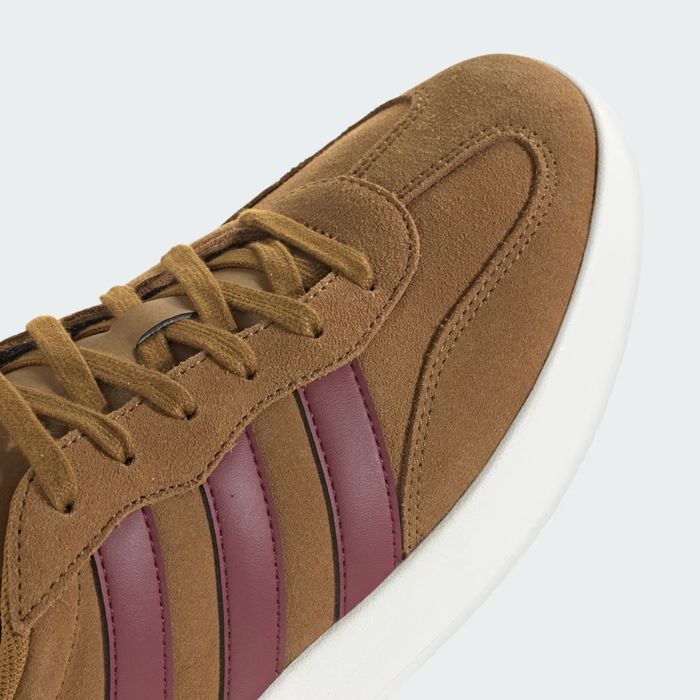 Adidas Barreda ОРИГИНАЛНИ мъжки маратонки - 42/43