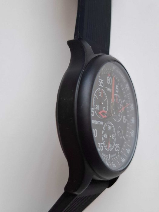 Мужские часы TIMEX Expedition (Модель TW4B20700)