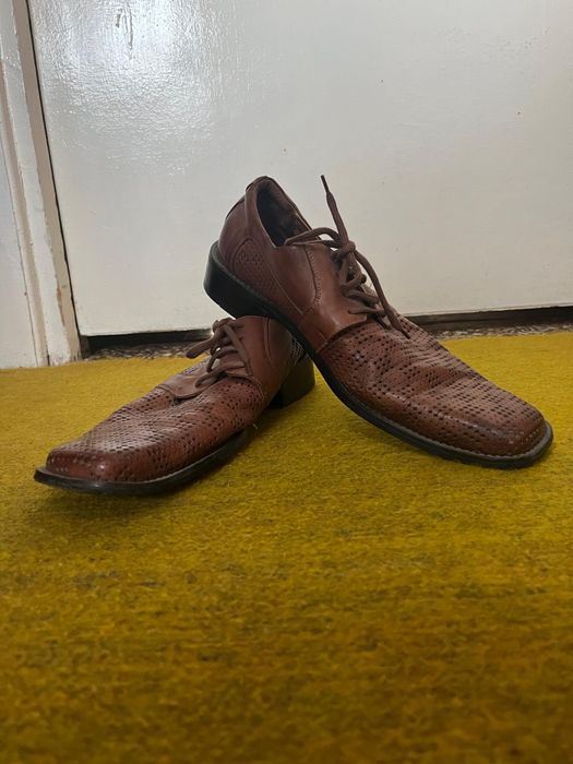 Продается мужская обувь