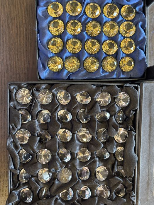 Декоративни камъни диаманти