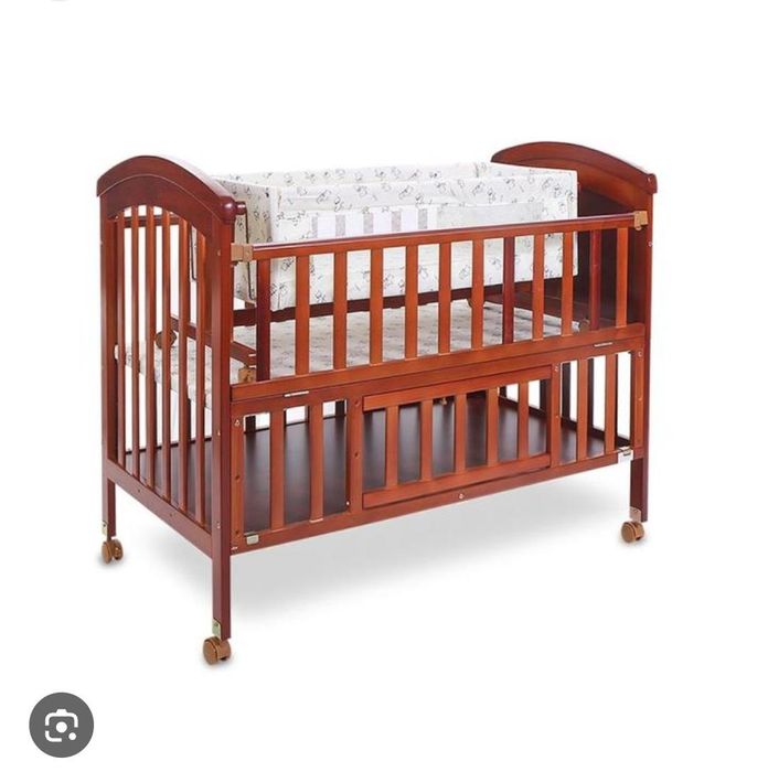 Продам манеж в хорошем состоянии