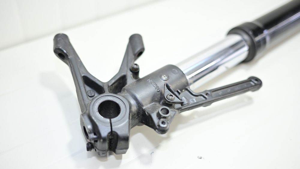 Ducati Monster 937 2021 2025 Tuburi Furca Completa Fata
