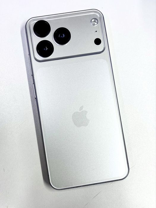 Продам IP 17 pro max 512GB