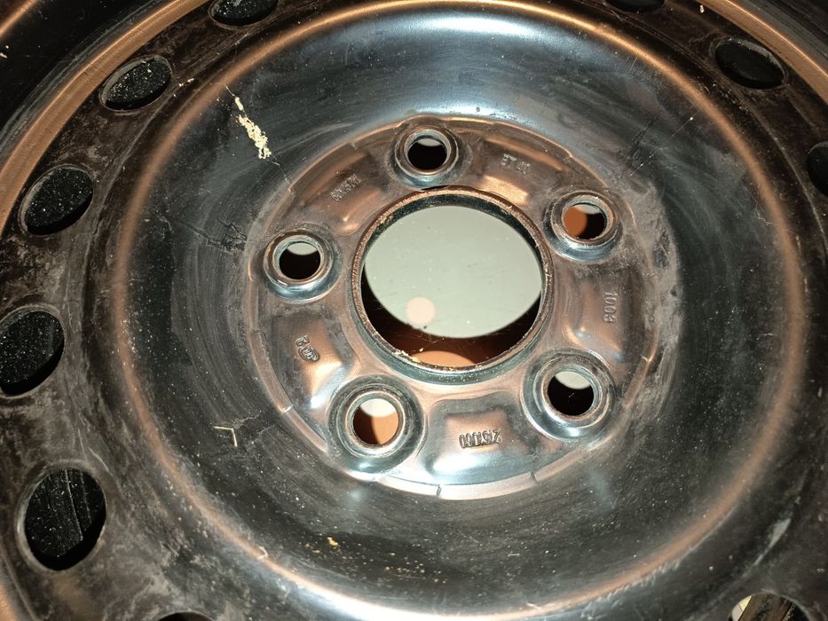 Джанти с гуми 15" за Мазда