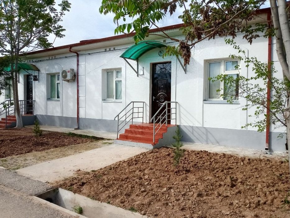 2.5 Sotixda Joylashgan Uy Sotiladi 
Oshxona bilan 4 xonali 
Hamma Hujj
