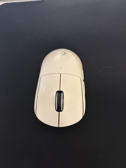 Logitech GPRO x Superlight 1