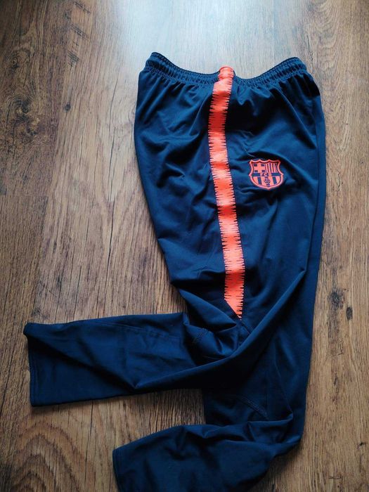 NIKE Barcelona Training - юношеско юутболно долнище 158-170см.
