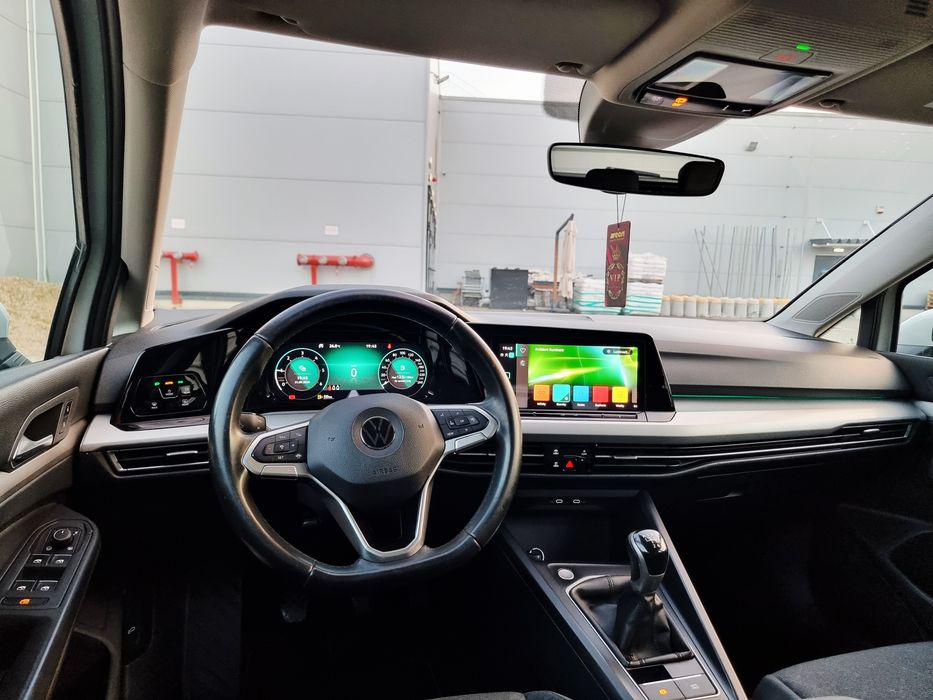 VOLKSWAGEN Golf 2021 — imagine 3