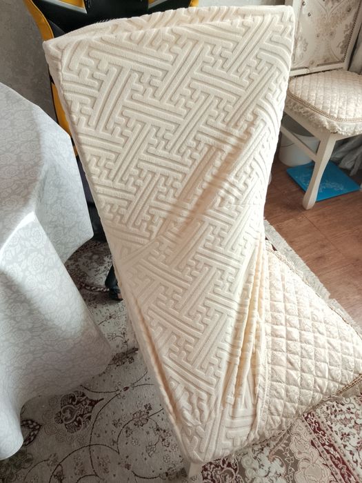 Продаю чехол для стуля