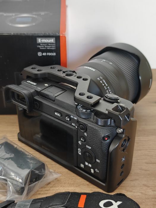 Sony 6600 + Cage și acesorii