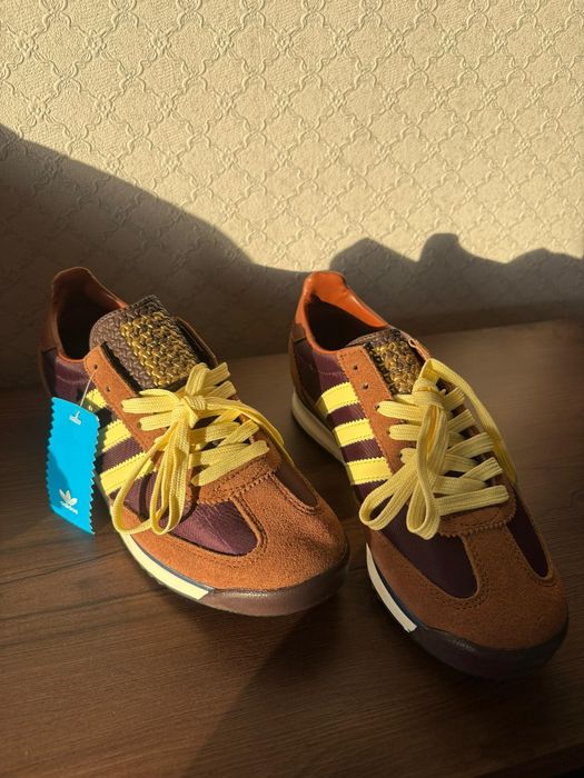 Продам кроссовки