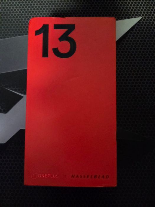 OnePlus 13 16/512 (глобальная версия)