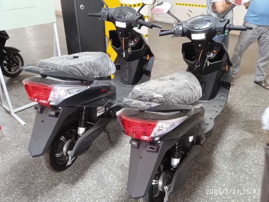 Скутерлар електра 380$ тезлик 55 км.зарятка 60-70км.