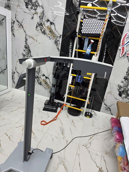 Високоинтензивен сканиращ лазер 10 Watt