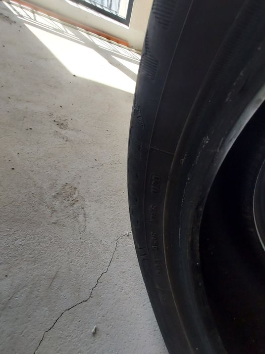 3 броя гуми Goodyear EfficientGrip Performance 2   215/55/17 летни