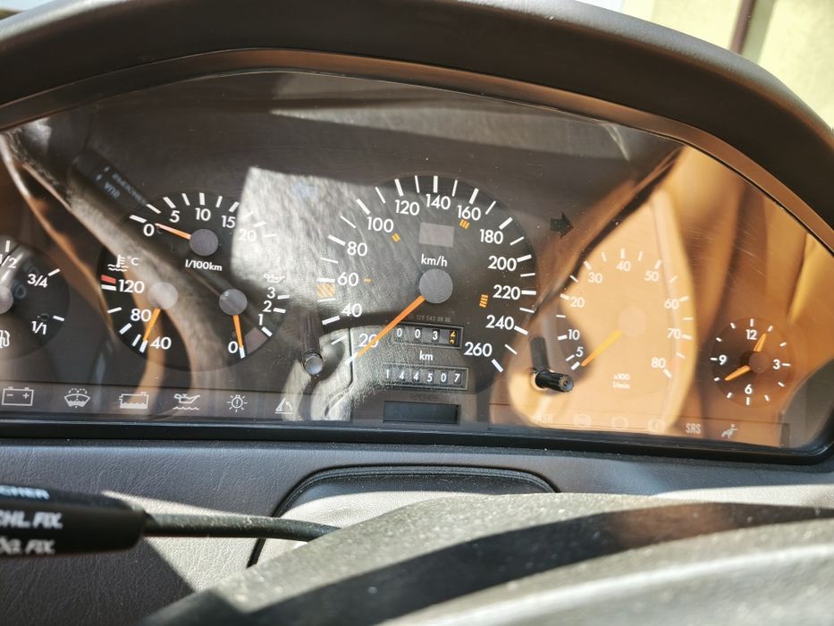 SL 300 ,r129, colecție, stare originala perfect conservat