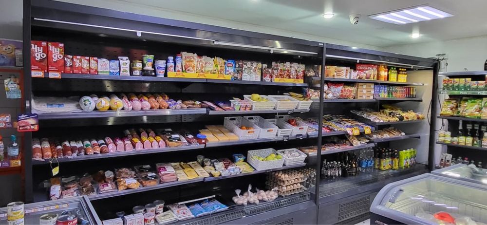 Продам холодильные витрины