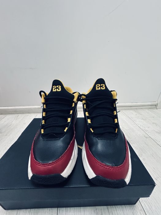 Air jordan max aura 3 SE