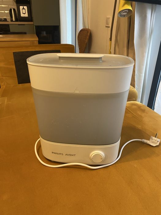 Sterilizator biberoane Philips Avent