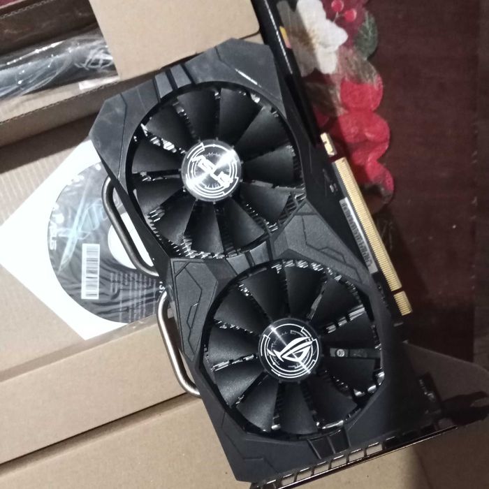 Видеокарта ASUS RX 560 4gb