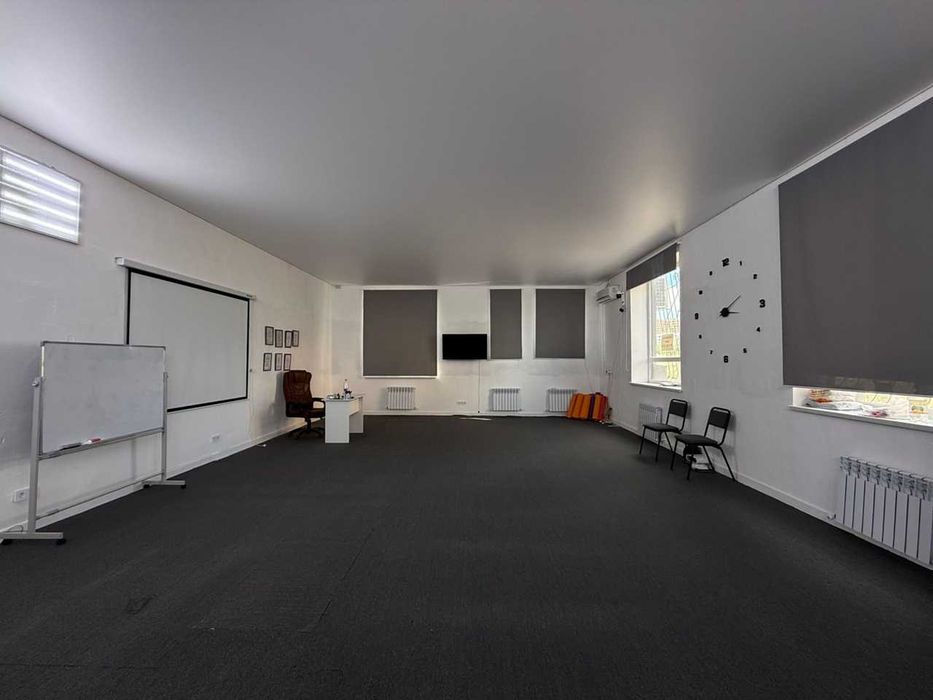 Левый берег Помещение 76 кв.м.