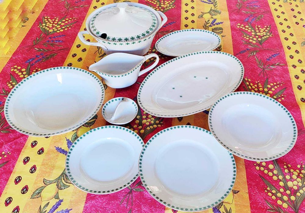 Сервиз за хранене