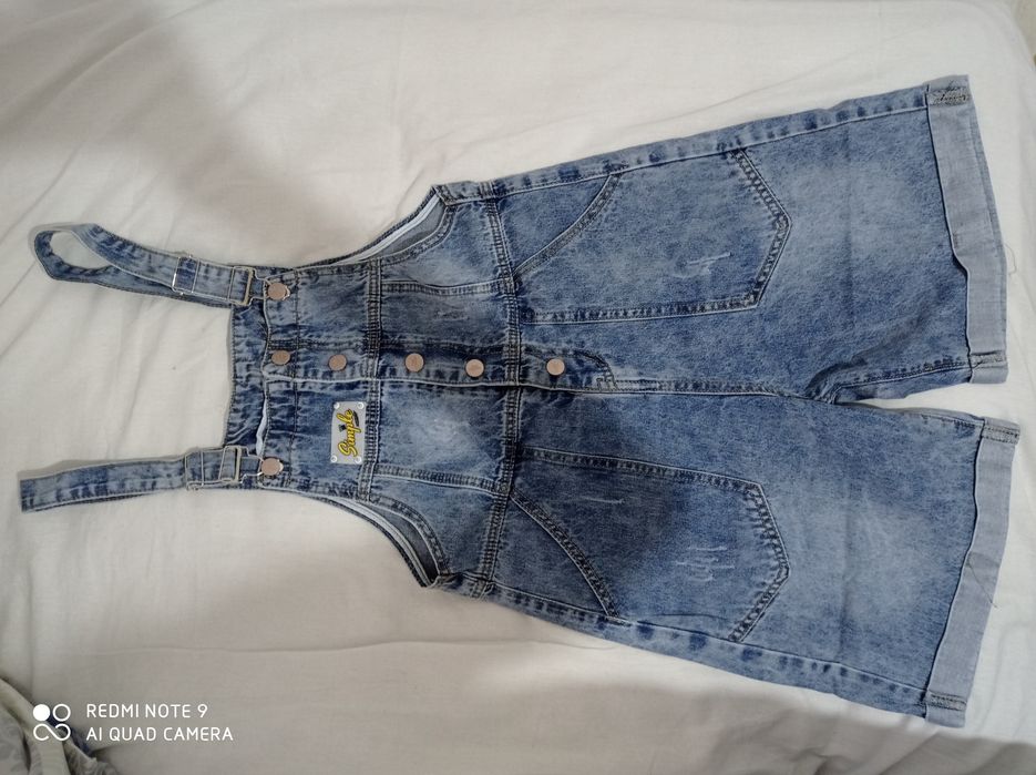 Комбинезон джинсовый