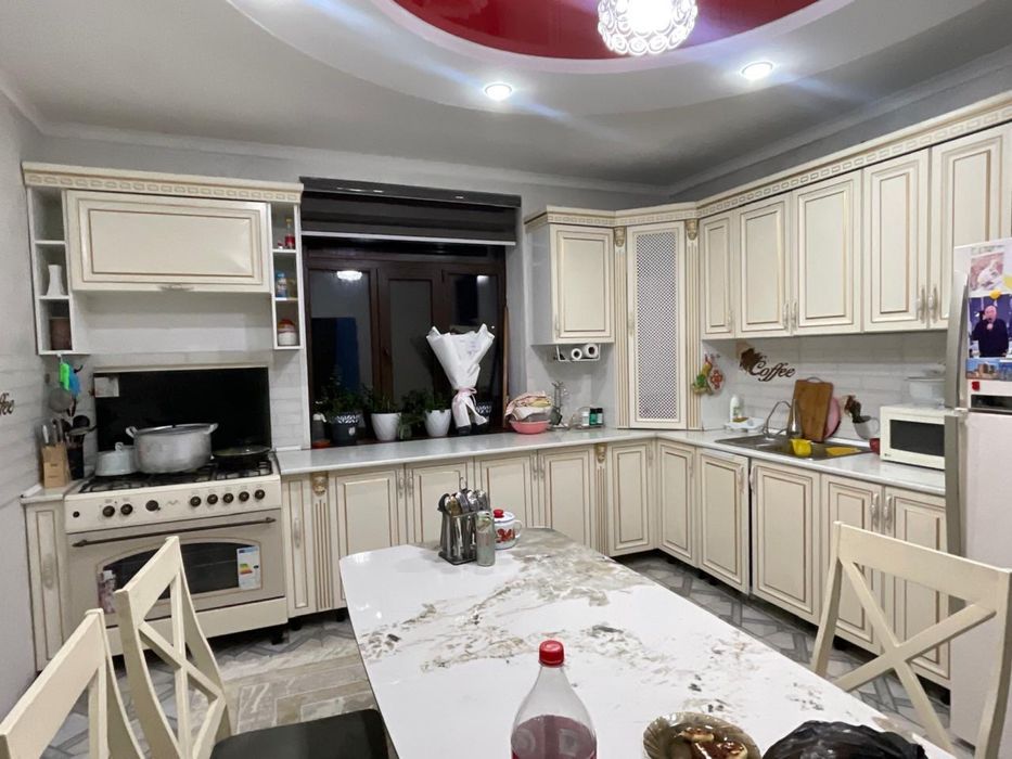 Продается мебель на кухню