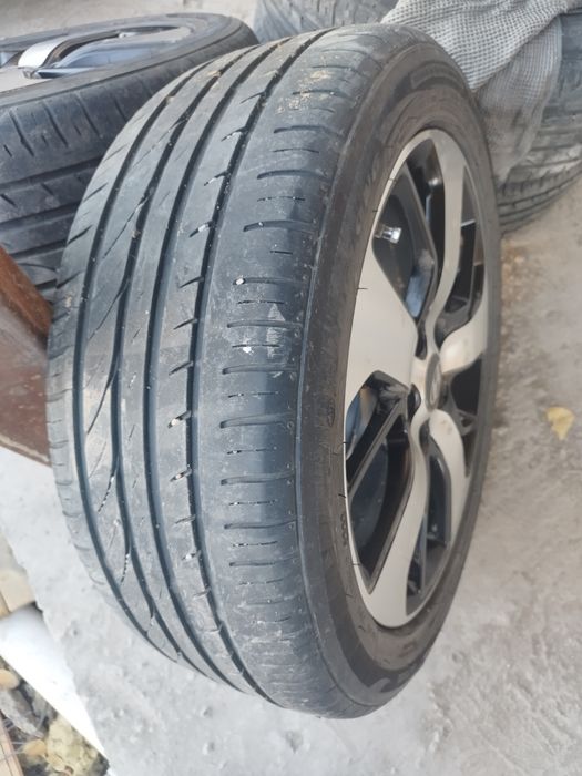 Диск 17 шины 215/50/17