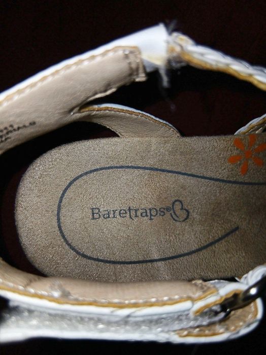 Из Америки сандалии, от бренда "Bare Traps Takara"