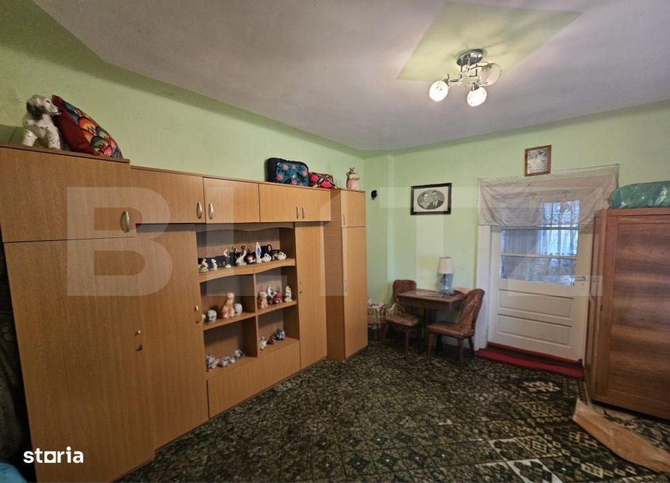 Casa de vanzare, 94 mp, teren intravilan 2.698 mp, Cisteiu de Mures