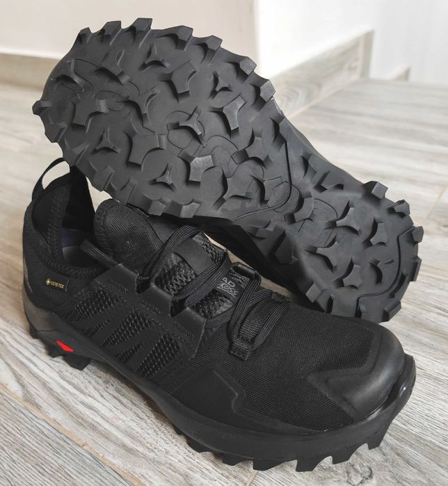 Adidași Salomon Madcross Gtx nr. 42 2/3