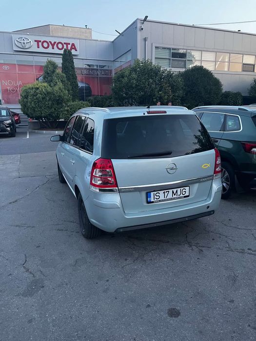 Opel Zamfira, 1,6 gaz(metan)-benzina