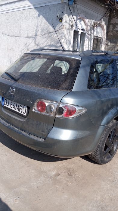 Vând Mazda 6, an 2003