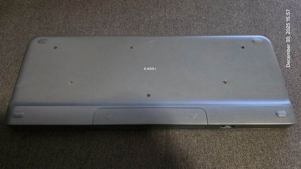 Tastatura wireless cu touchpad Logitech K400+