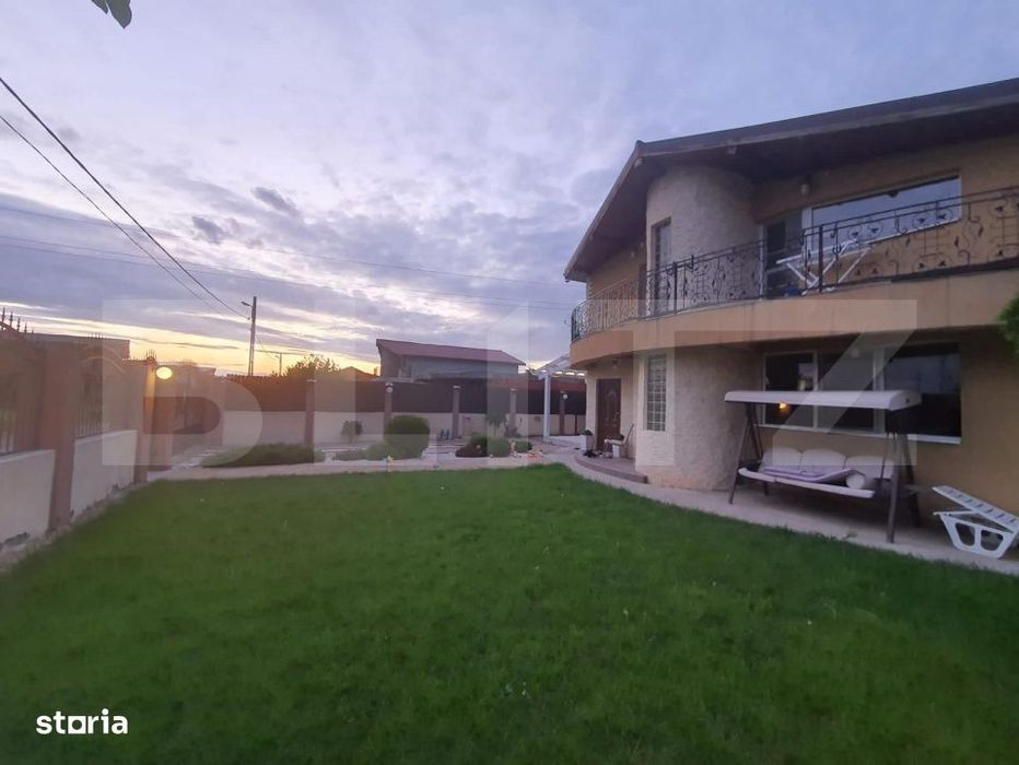 Acasa, in spatele parcului: casa inteligenta cu birou, terase si infra