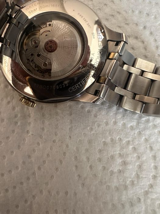 Часовник ,,tissot” автоматик.